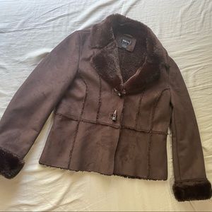 suede brown fuzzy jacket / coat